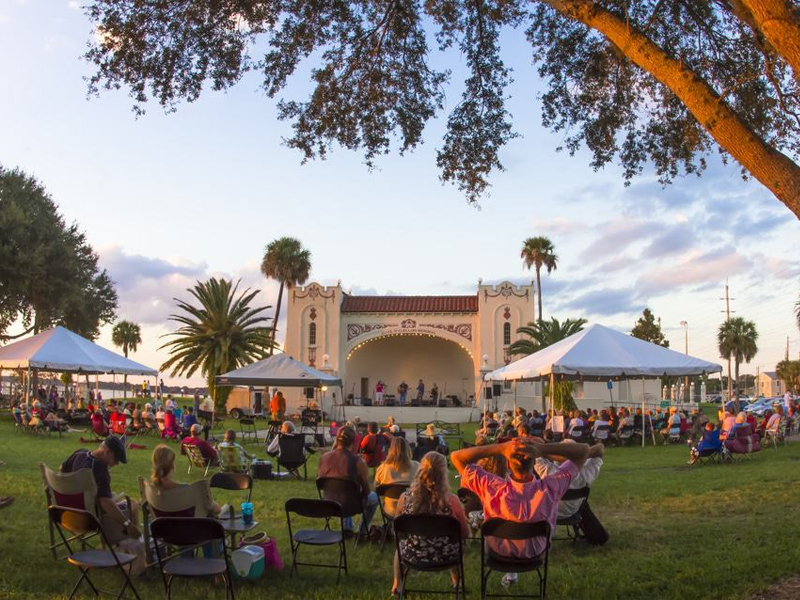 Arts & Entertainment